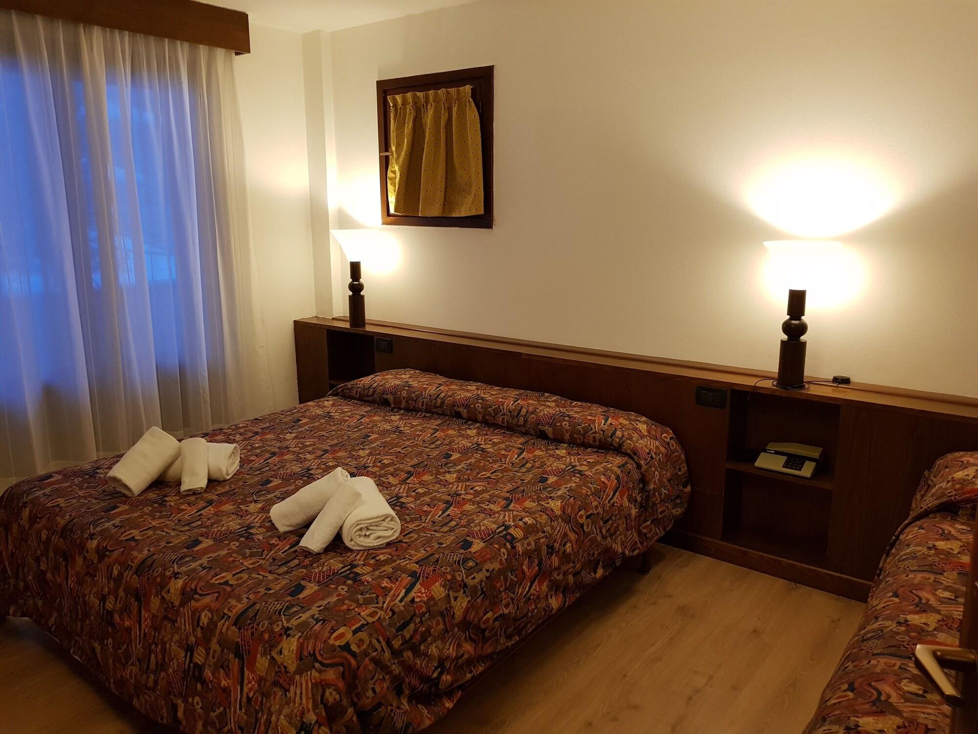 Hotel Alle Tre Baite Santa Caterina Valfurva Ngoại thất bức ảnh