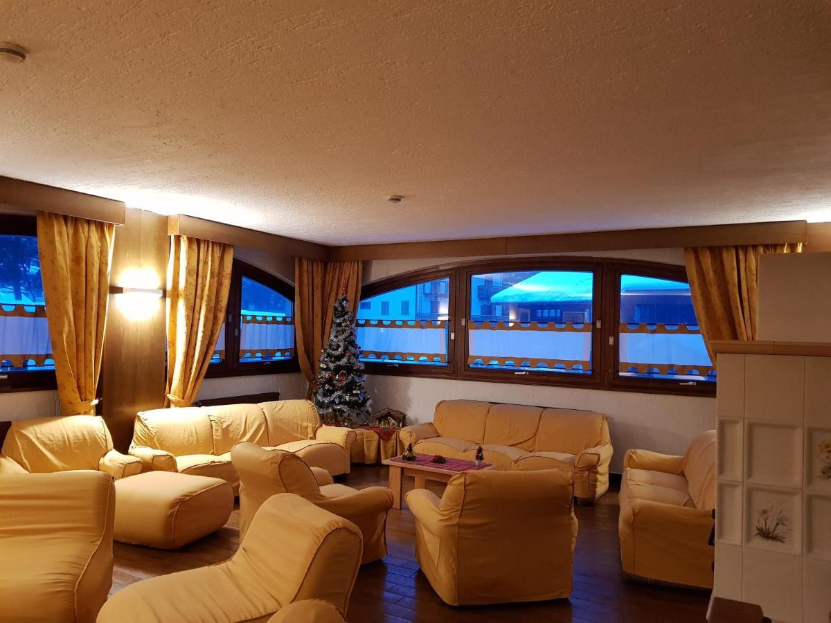Hotel Alle Tre Baite Santa Caterina Valfurva Ngoại thất bức ảnh
