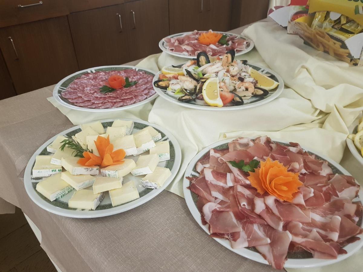 Hotel Alle Tre Baite Santa Caterina Valfurva Ngoại thất bức ảnh